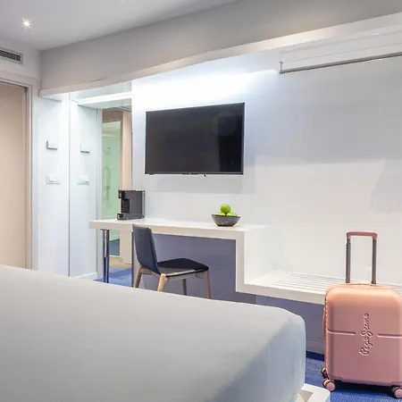 Hotel Macia Five Senses & 3*