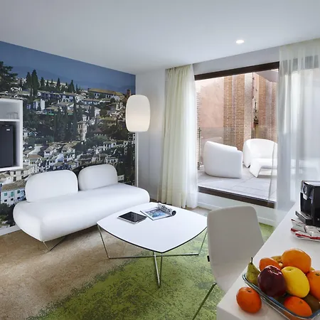 Macia Five Senses & 3*